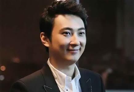 娱乐圈吃瓜博君一肖,娱乐圈的甜蜜瓜田，揭秘这对明星的幕后故事